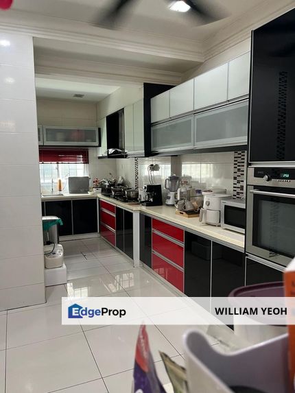 Dropped price! Anggerik Liparis, Kota Kemuning, 4 bedroom,3 bathroom for sell , Selangor, Kota Kemuning