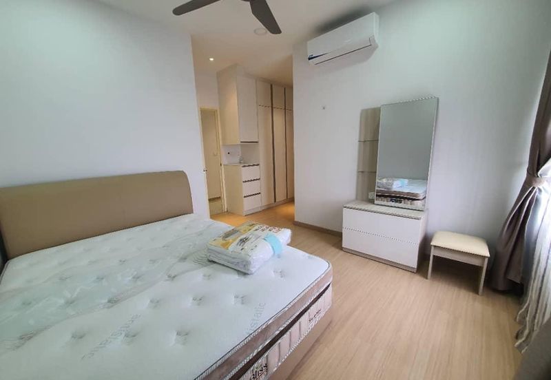 Adria Residence @ Gravit8