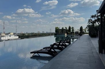 SouthPlace 2 Residences