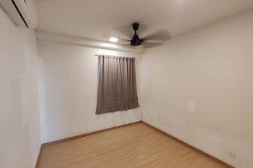 Adria Residence @ Gravit8