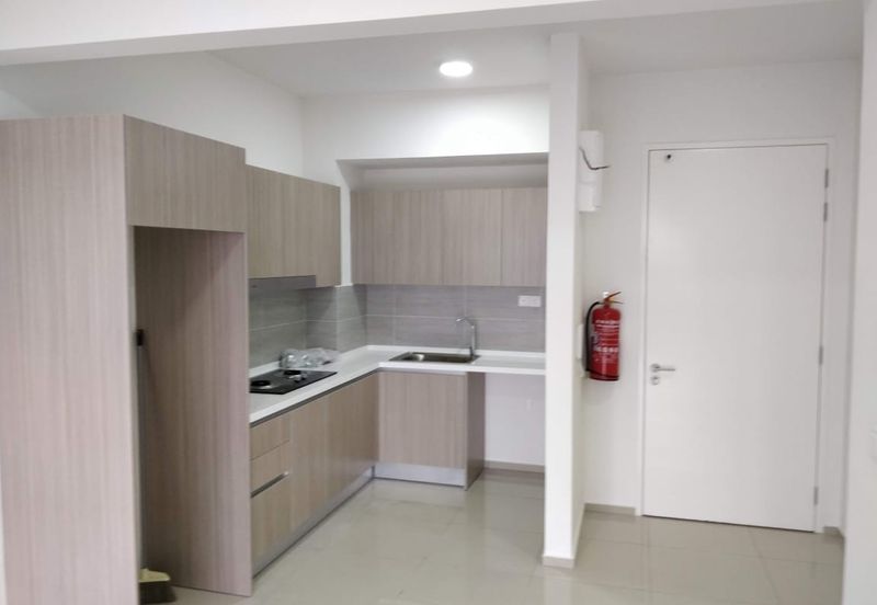 Gravit8 @ Klang South