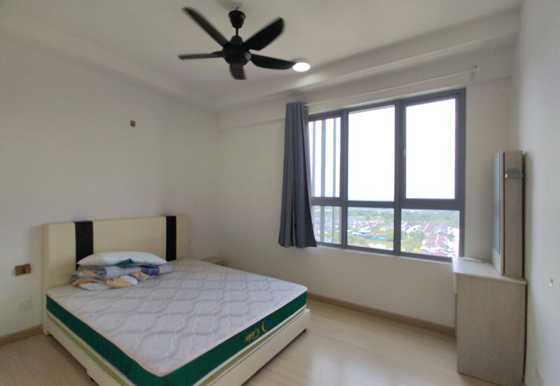 Gravit8 @ Klang South