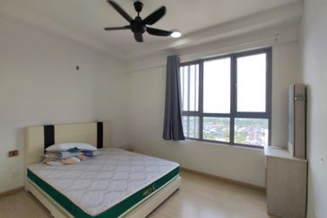 Gravit8 @ Klang South