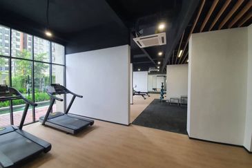 Gravit8 @ Klang South