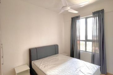 Gravit8 @ Klang South