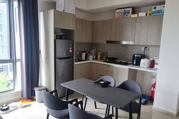 Gravit8 @ Klang South