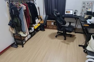 Gravit8 @ Klang South