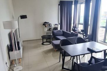 Gravit8 @ Klang South