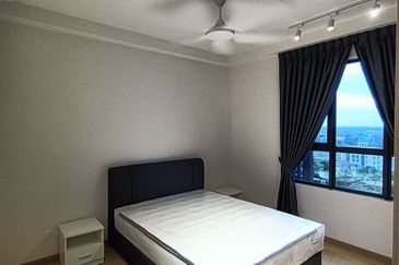 Gravit8 @ Klang South