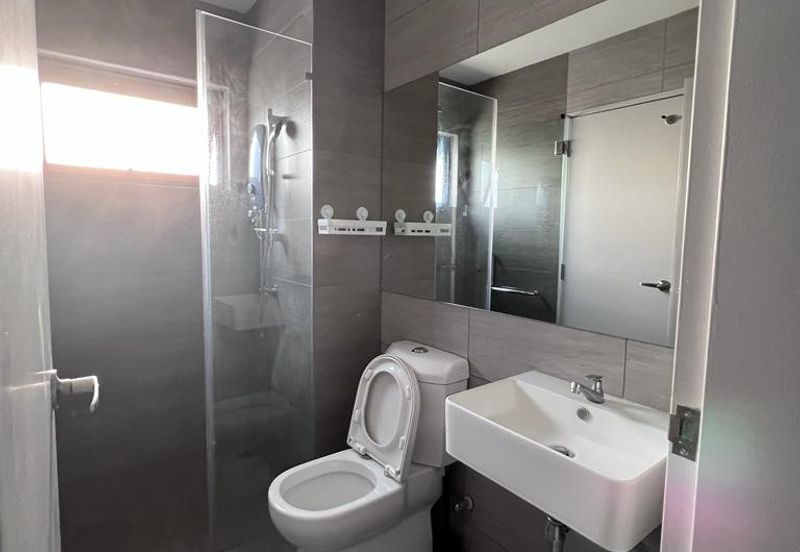 Amber Residence @ twentyfive.7