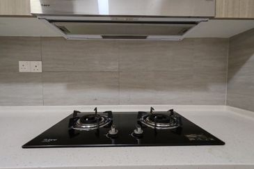 Gravit8 @ Klang South