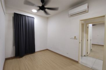 Gravit8 @ Klang South