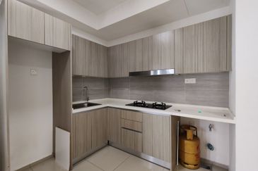 Gravit8 @ Klang South