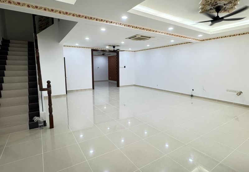 Canal Gardens, Kota Kemuning