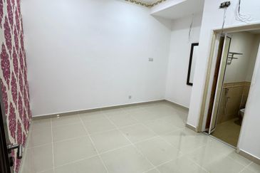 Canal Gardens, Kota Kemuning