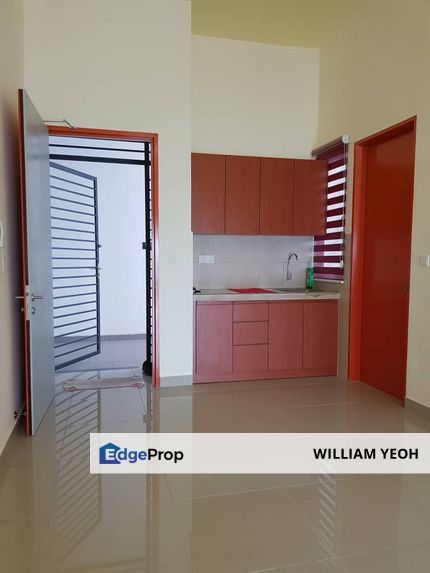 Renovated partly furnished unit with 3 rooms , Gaya Resort Homes , walking distance to Aeon Big Bukit Rimau & Chinese Taipei Int School (KL), Selangor, Shah Alam