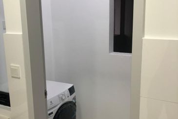 Amber Residence @ twentyfive.7