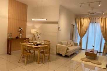 The Glenz @ Glenmarie