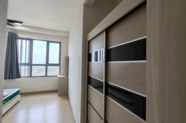 Gravit8 @ Klang South