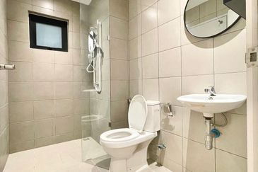 Amber Residence @ twentyfive.7