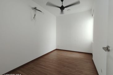 Gravit8 @ Klang South