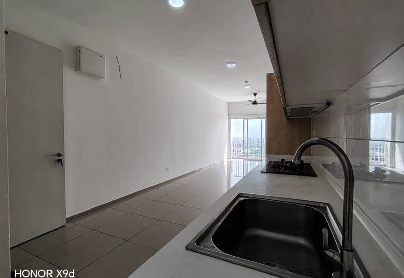 Gravit8 @ Klang South