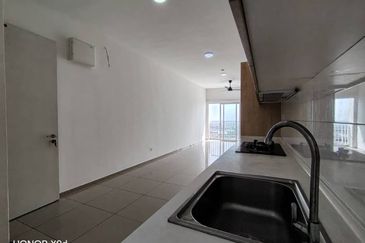 Gravit8 @ Klang South