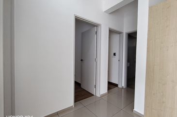 Gravit8 @ Klang South