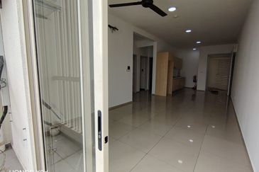 Gravit8 @ Klang South