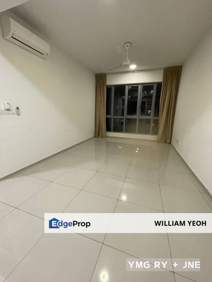 Gravit8 Klang 1+1 bedroom partly furnished for rent, Selangor, Klang