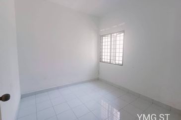 Taman Dato Hormat, Telok Panglima Garang