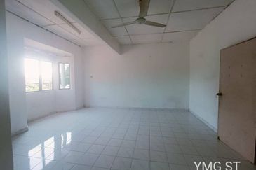 Taman Dato Hormat, Telok Panglima Garang