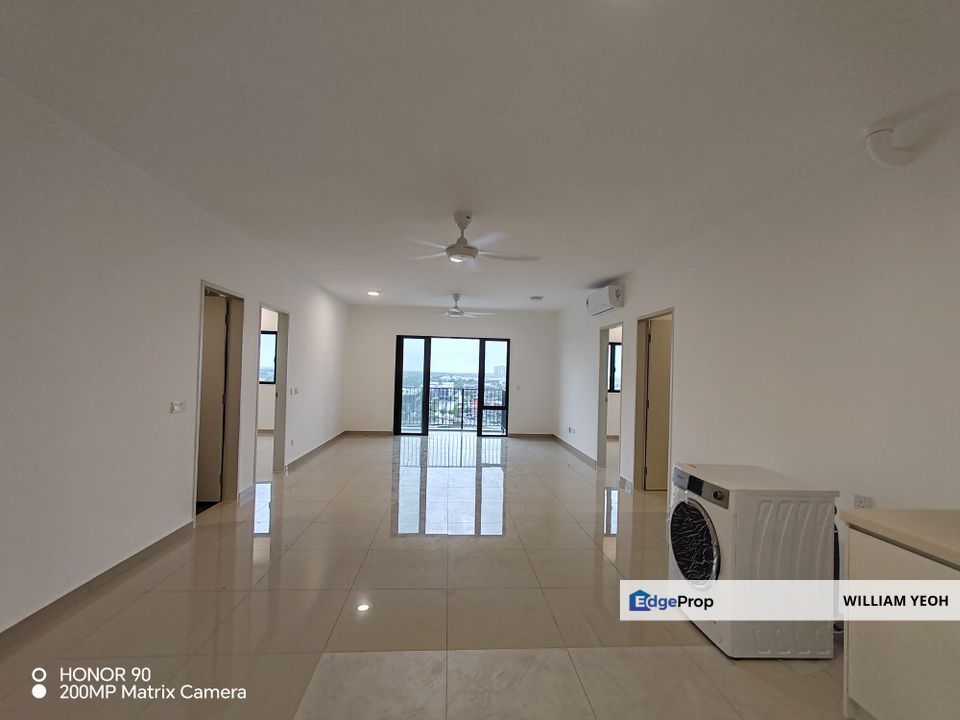 Partly furnished ,1000 sqft,3r 2b ,walking distance to shop lot and mall , Selangor, Kuala Langat
