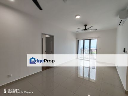 Berkeley Uptown 3 bedroom party furniture with full set kitchen cabinet , Selangor, Klang
