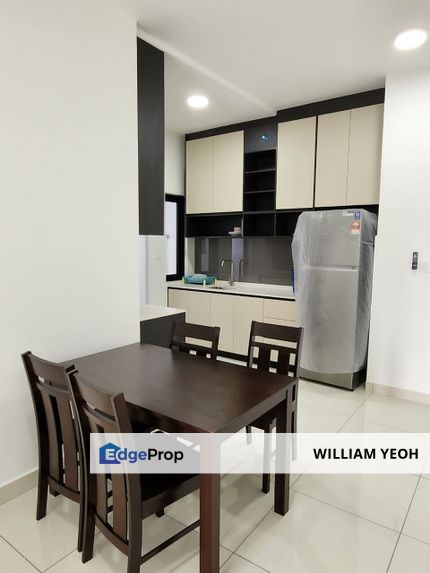 Fully furnished, walking distance to Quayside Shopping mall, ready to move in , Selangor, Kota Kemuning