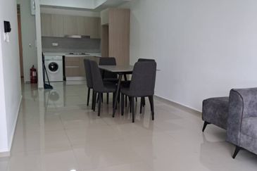 Gravit8 @ Klang South