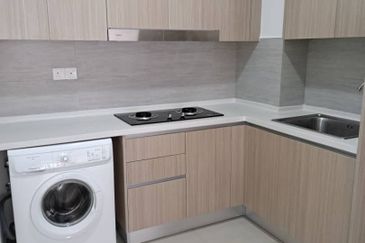 Gravit8 @ Klang South