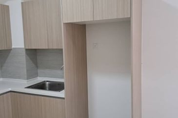 Gravit8 @ Klang South