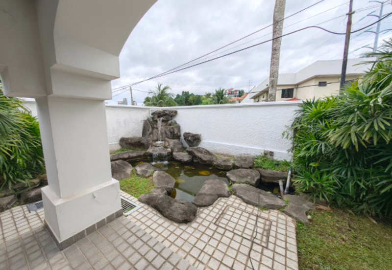 Bukit Pantai (Pantai Hill)