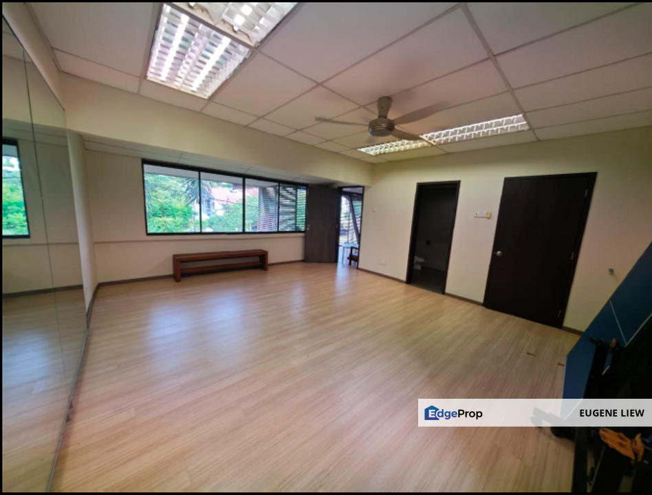 Charming Home with Spacious Garden , Kuala Lumpur, Bangsar
