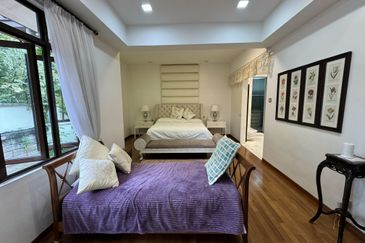 Serene Tropical Bungalow @ Impian Bukit Tunku