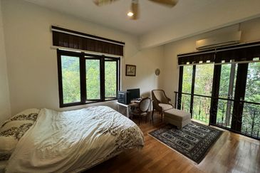 Serene Tropical Bungalow @ Impian Bukit Tunku