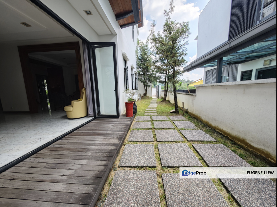 Guarded Modern Tropical Villa , Kuala Lumpur, Damansara