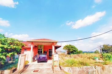 Taman Dahlia, Sepang