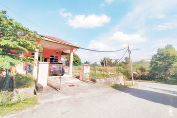 Taman Dahlia, Sepang