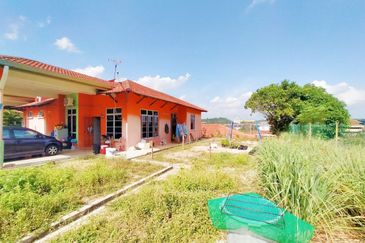 Taman Dahlia, Sepang