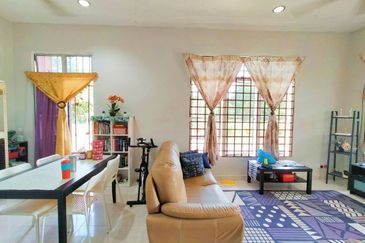 Taman Dahlia, Sepang