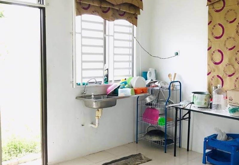 BERDEKATAN SMK Teluk Bayu SemiD 2Tingkat Taman Teluk Bidara Sungai Petani Kedah 