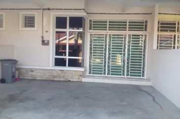 TAMAN MERANTI LESTARI