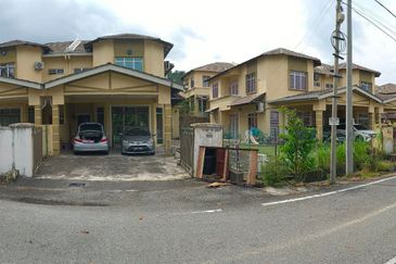 Taman Dahlia, Sepang